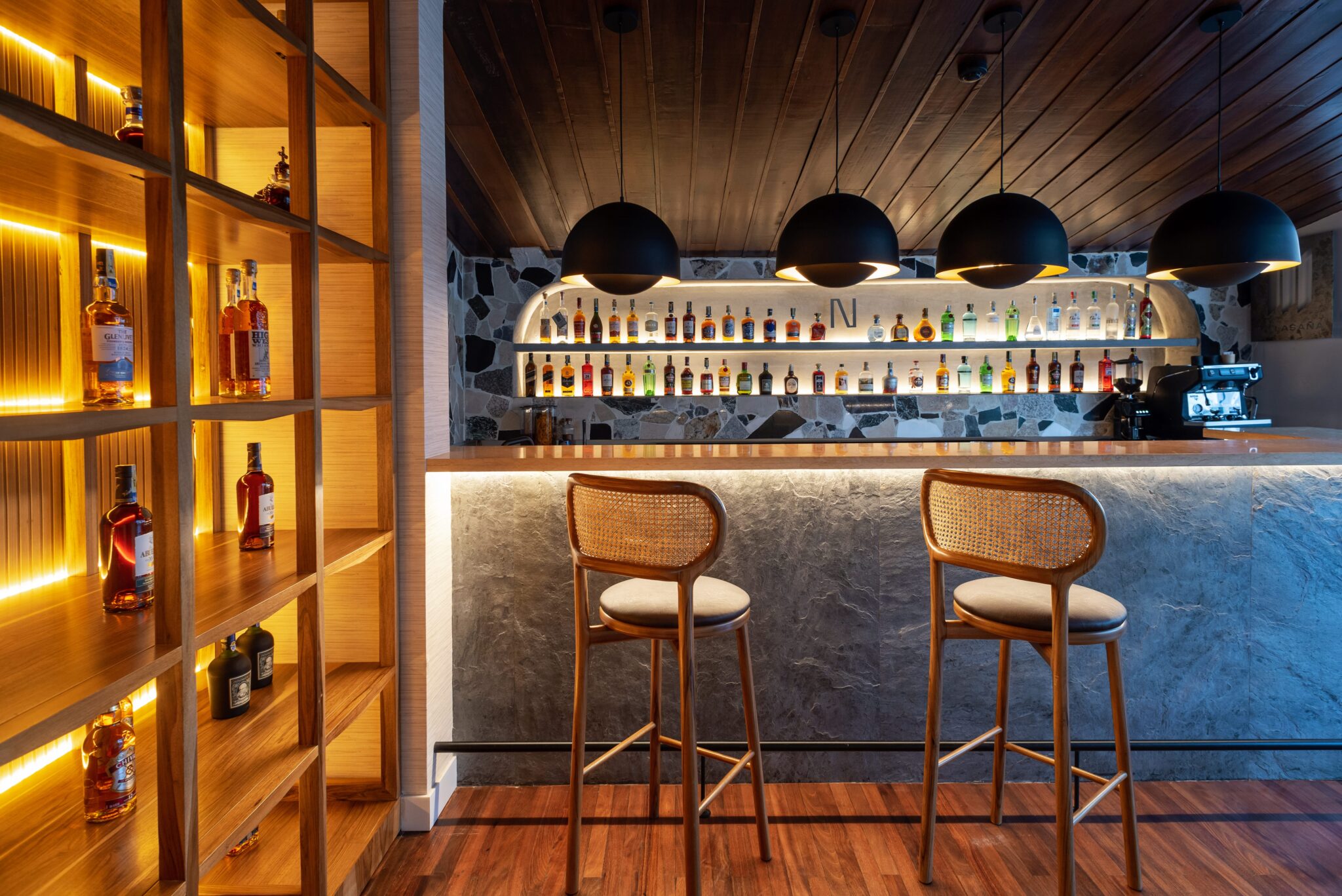 BAR NUEMA