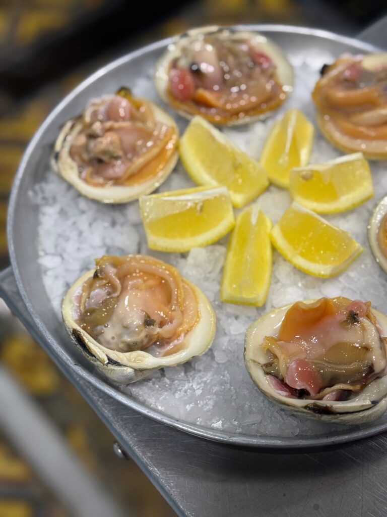 Marina Mar de Tapas: La marisquería que conquista Barrio Italia