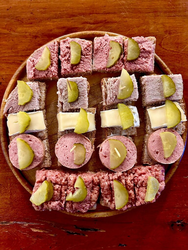 Surtido de canapés