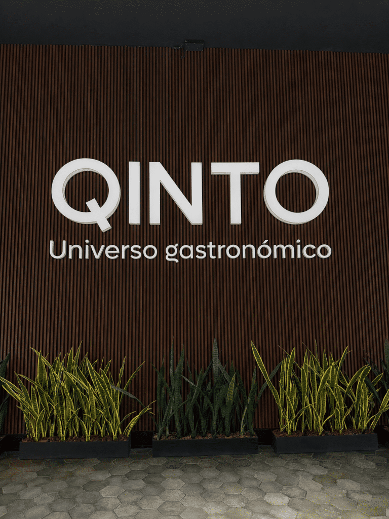 QINTO ESPACIO1