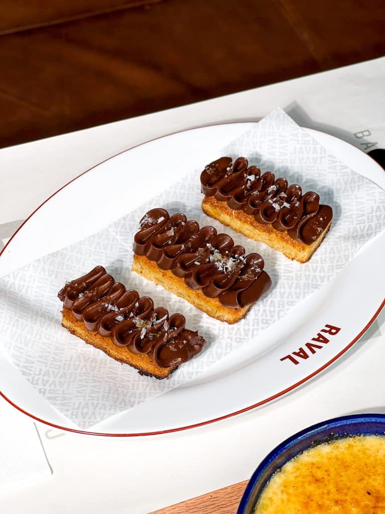 Montaditos de chocolate