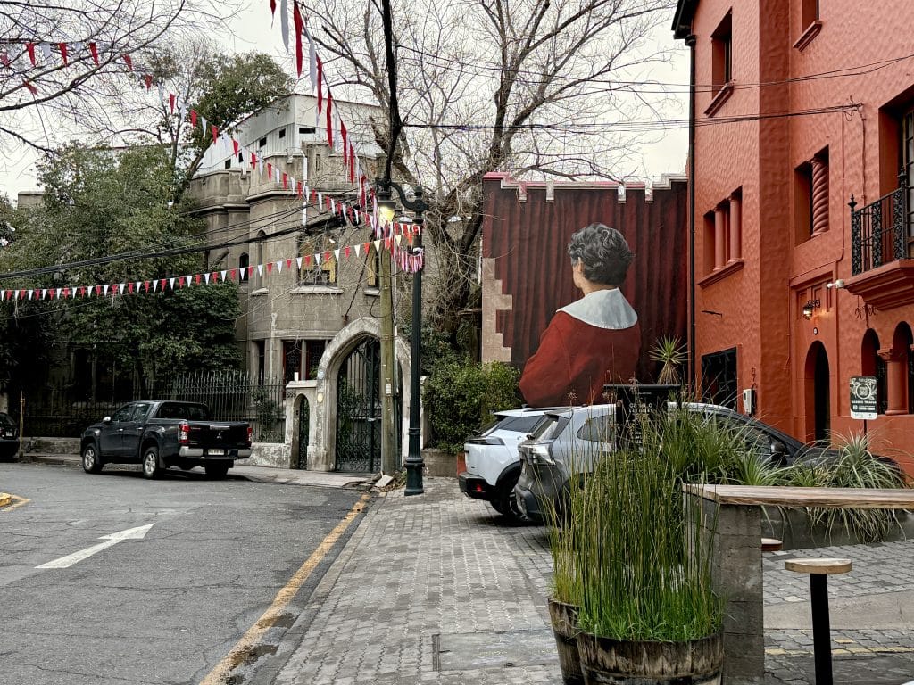 ¿Dónde comer en Barrio Triana? la calle que se volvió destino gastronómico