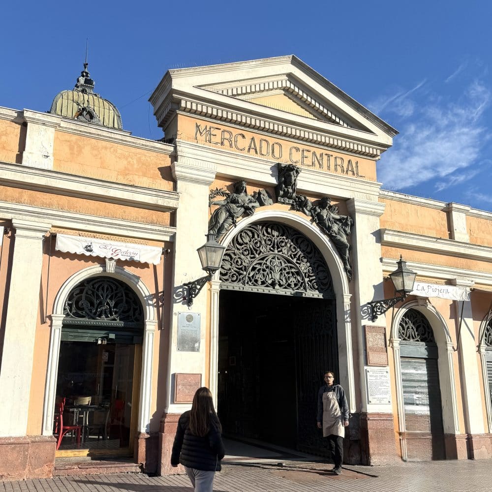 El Ancestral (Mercado Central), foto 1 de 10