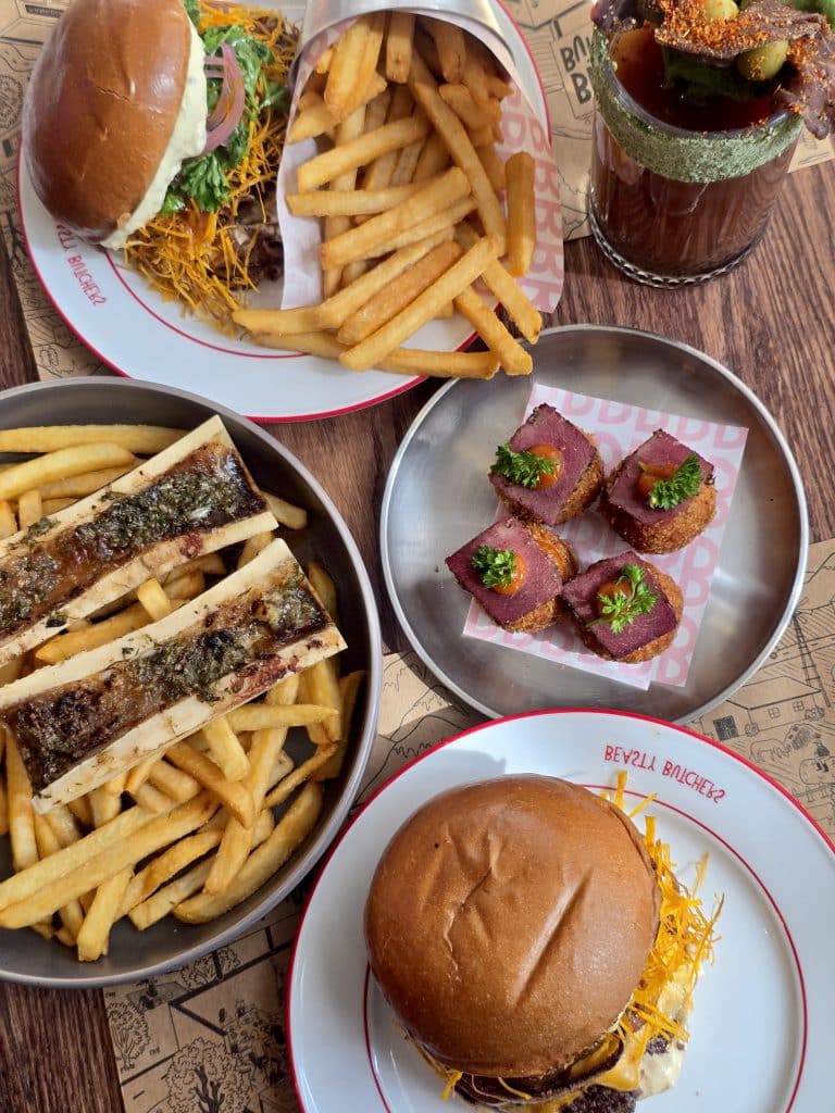 Beasty Butchers: Así es el nuevo local de la popular hamburguesería de Vitacura