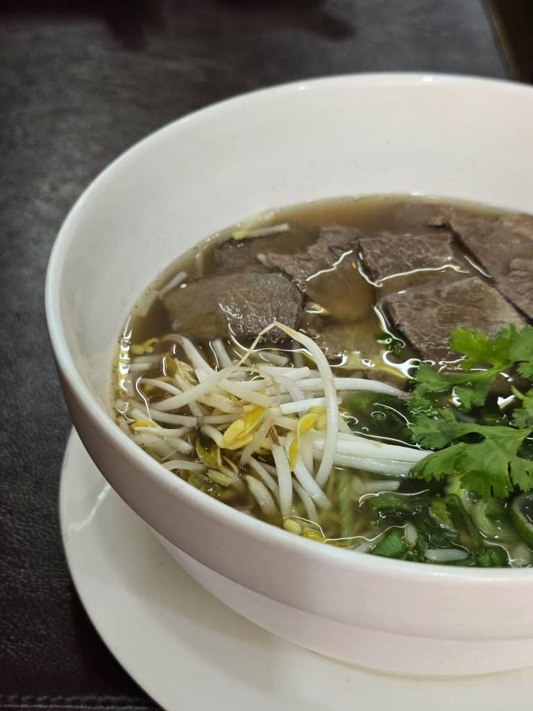 Xin Chào: picada vietnamita para un almuerzo rápido en Santiago Centro